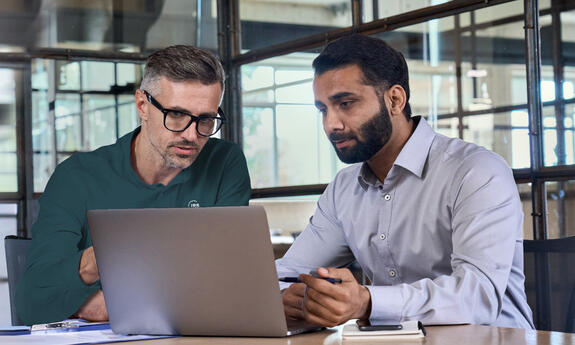 我们的专家将为您量身定制解决方案。